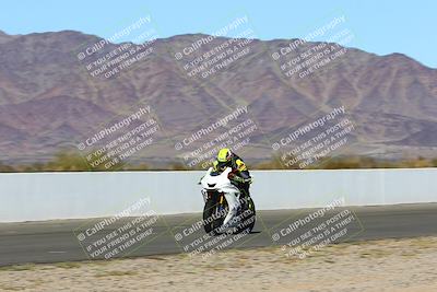 media/Jan-09-2022-SoCal Trackdays (Sun) [[2b1fec8404]]/Front Straight Speed Shots (1pm)/